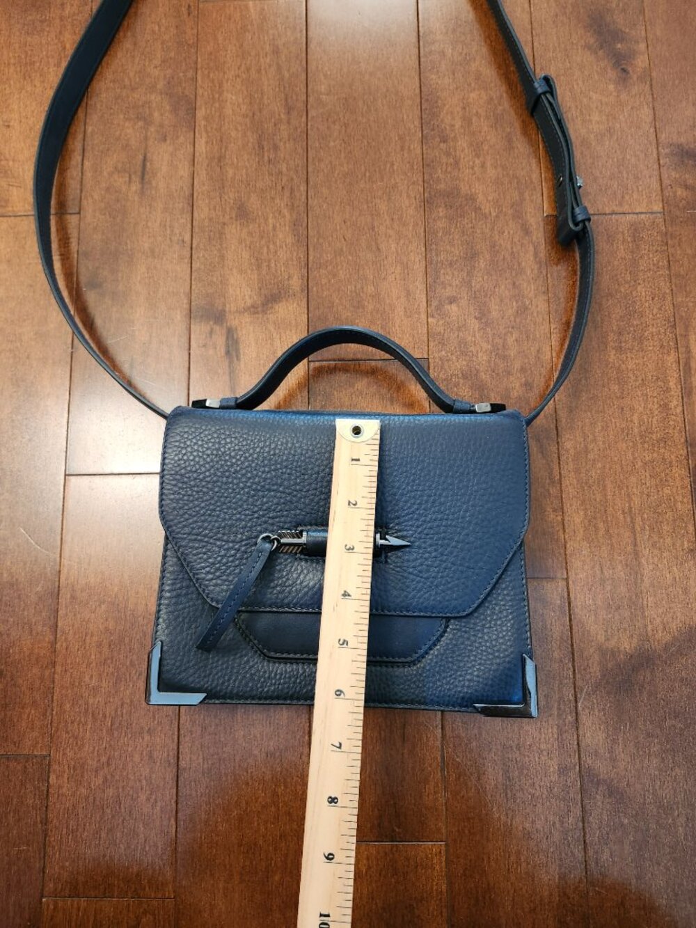 Mackage Rubie crossbody bag in dark blue leather - Picture 11 of 15